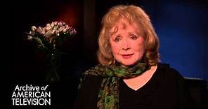 Piper Laurie discusses the movie "Carrie" - EMMYTVLEGENDS.ORG