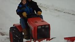 1984 CASE (Ingersoll) 226 Plowing Snow with 54" Blade.