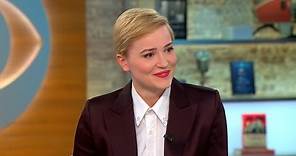 "Divergent" author Veronica Roth on new book, "Carve the Mark"