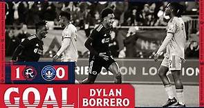 GOAL | Dylan Borrero curls a beauty into the top corner from long range