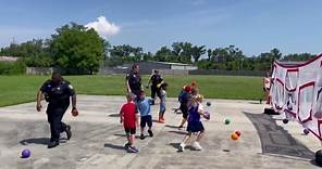 St. Charles deputy play Field Day games with kids