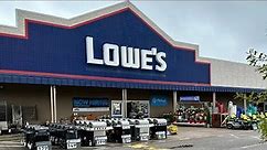 Lowe’s Christmas Decorations 2023 in Alabama!