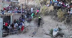 Gran corrida de toros en el barrio de "Lopez Pampa" 02 de julio 2023 Ayacucho.