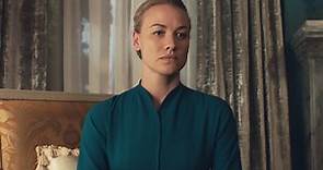 The Handmaid’s Tale’s Yvonne Strahovski and Bruce Miller discuss Serena Joy and June Osborne’s relationship in