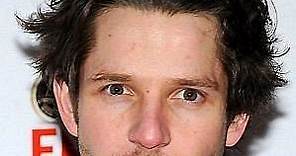 Damien Molony Girlfriend 2024: Dating History & Exes - CelebsCouples