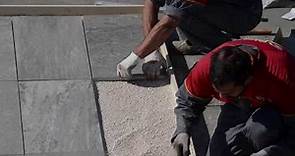 Come posare il pavimento in pietra sinterizzata su ghiaia