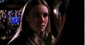 Smallville 3x14 - Alicia arrives at the Talon to kill Lana