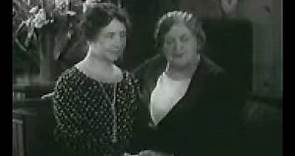 (Rare!) Helen Keller & Anne Sullivan (1930 Newsreel Footage)