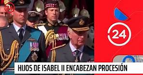 Hijos de Isabel II encabezan impresionante procesión | 24 Horas TVN Chile