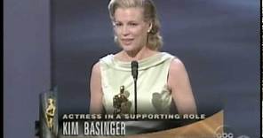 Kim Basinger winning Best Supporting Actress