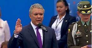 Derechista Iván Duque juró como presidente de Colombia