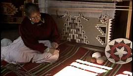 Navajo Rug Weaving - Traditions Monument Valley