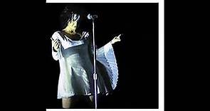 Björk - The Anchor Song (Live, Cambridge, 1998)