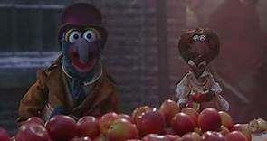 Muppet Christmas Carol: Dickens and Rizzo