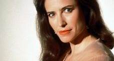 Mimi Rogers: Bio, Height, Weight, Age, Measurements
