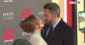 Ben Affleck y Jennifer López demuestran su amor en el estreno de la cinta ‘Air’ | ¡HOLA! TV