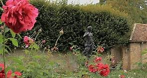 Anglesey Abbey. Beautiful gardens just north of Cambridge (subtitles).