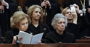 Regreso a Tatoi: la reina Sofía, Irene de Grecia, Elena y Cristina viajan a Atenas para recordar a Constantino II en el aniversario de su muerte