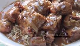 Southern, Soul Food Style Smothered Oxtails Recipe