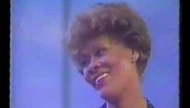 Dionne Warwick - Friends Can Be Lovers LIVE