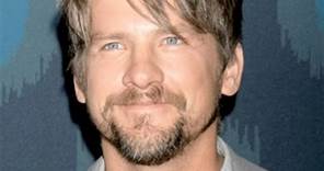 Zachary Knighton | Actor, Director, Producer