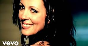 Sara Evans - Suds In The Bucket (Official HD Video)