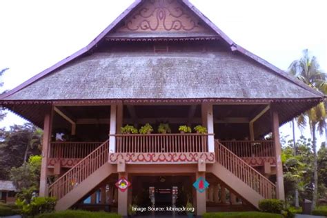 Rumah Adat Doloupa: Mengenal Lebih Dekat Warisan Budaya Indonesia