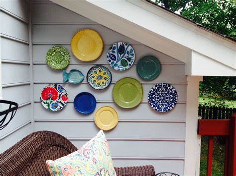Outdoor Plate Wall Decor