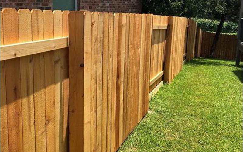  Everything You Need To Know About Neighbor Privacy Fences 