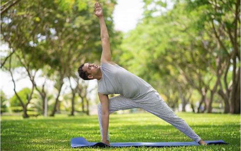  Gambar Yoga Asanas Untuk Meningkatkan Kesehatan Tubuh Dan Pikiran 