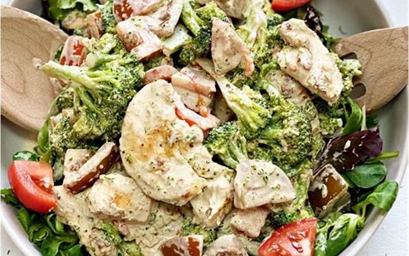  Grilled Chicken And Broccoli Salad 