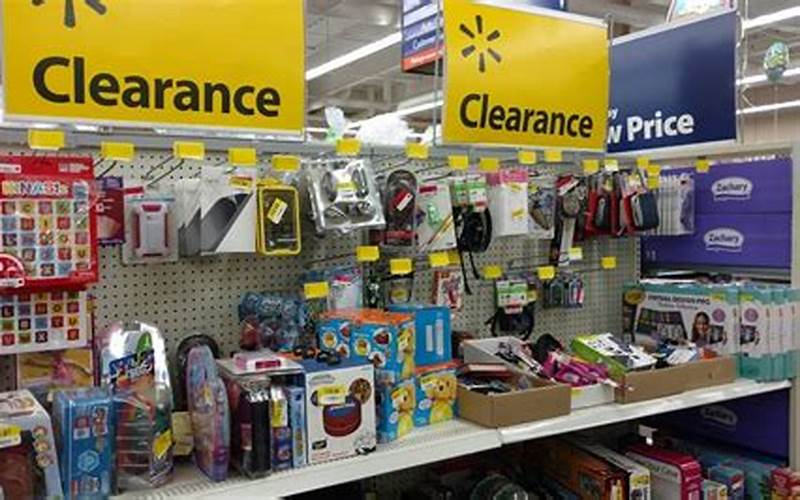  Look For Clearance Items 