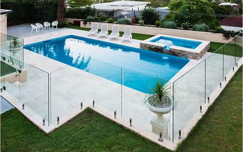  Pool Fence Privacy Ideas: Enhancing Your Privacy And Style 