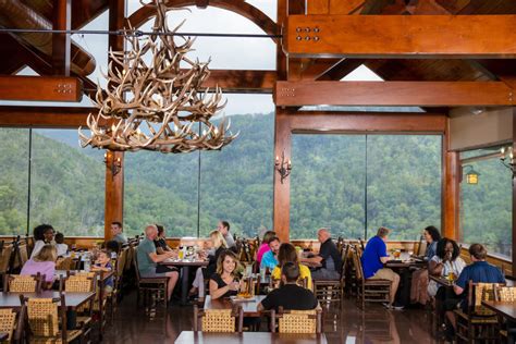 Recommended Dining Options On The Mountain