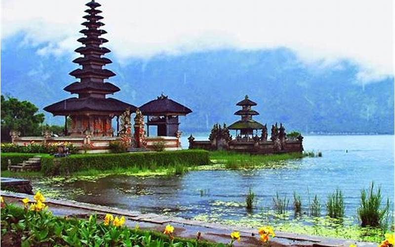  Wisata Di Bali Yang Terkenal