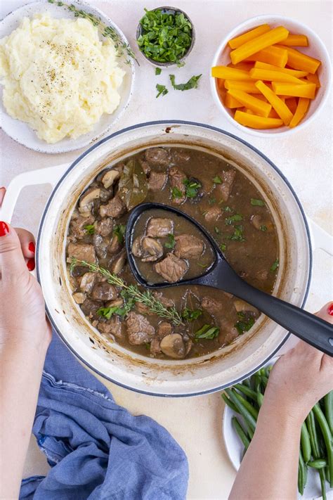 "Easy Peasy Culinary Magic: Beginner-Friendly Cooking Tutorials!"