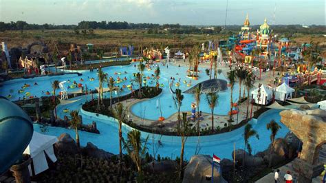 Harga Tiket Waterpark Ciputra Surabaya