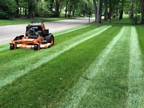 Lawn Mowing Bedford Indiana