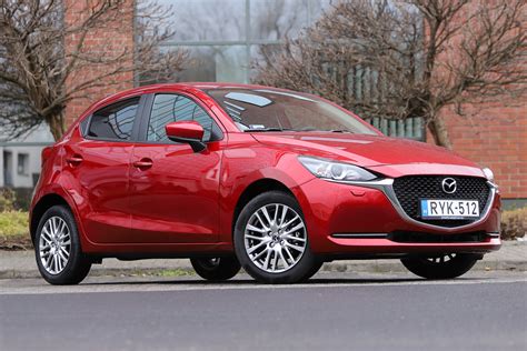 Mazda 2 (20222023) цена и характеристики, фотографии и обзор