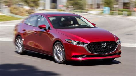 Mazda3 2019 gama y precios para España del compacto que quiere ser premium