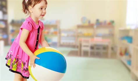 παιχνιδια με μπαλα για παιδια δημοτικου