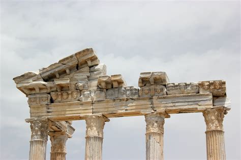 υπουργειο πολιτισμου και τουρισμου