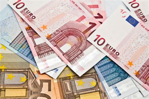 официальный курс евро на сегодня