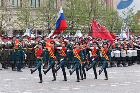 парад победы в москве 2011. lori.ru