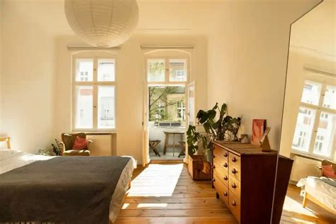 Недорогое жилье в Германии.Как снять на примере. Особенности аренды YouTube