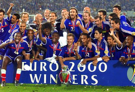 чемпионат европы по футболу 2000