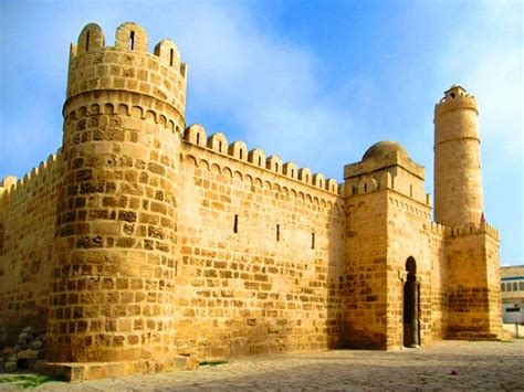 المعالم الاثرية بالبلاد التونسية