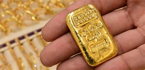 سعر اونصة الذهب بالدولار