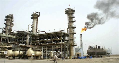 صناعة تكرير النفط في السعودية
