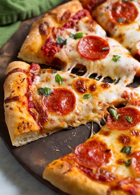 طريقة البيتزا الإيطالية: أسرار الطريقة الإيطالية لصنع البيتزا الشهية